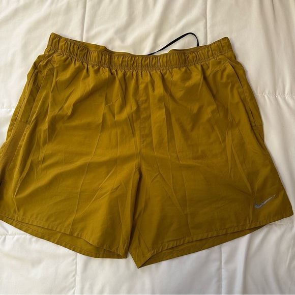 Men's Nike  Running  Dri-Fit 7" Shorts size XXL (e5 - Picture 4 of 11